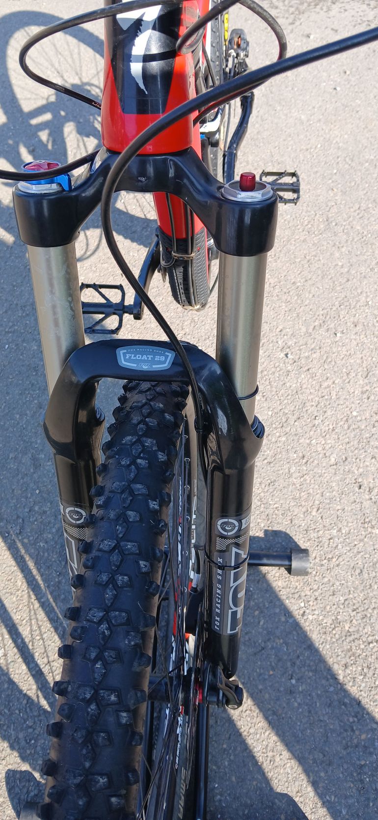 Used Specialized Stumpjumper Shimano Deore XT 2012 Mountainbike, Black — image 17 of 26