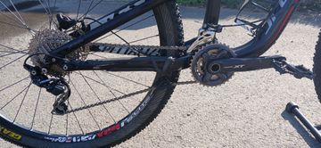 Used Specialized Stumpjumper Shimano Deore XT 2012 Mountainbike, Black — image 5 of 26