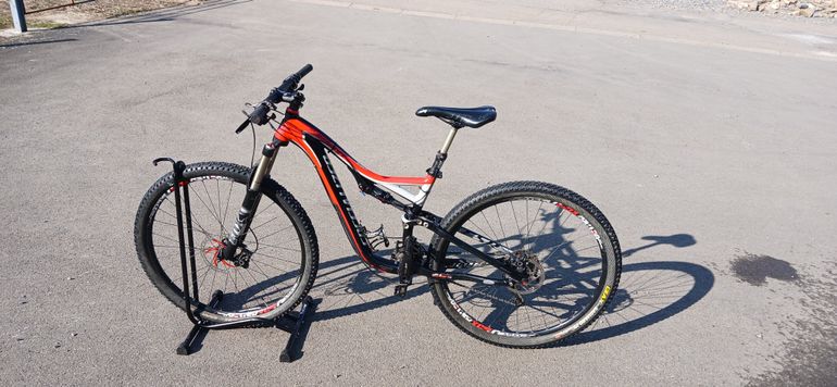 Used Specialized Stumpjumper Shimano Deore XT 2012 Mountainbike, Black — image 2 of 26