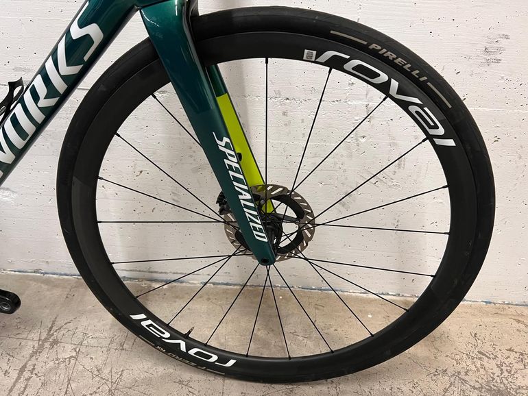 Used Specialized Tarmac SL8 2024 Road & Gravel, Green — image 6 of 18
