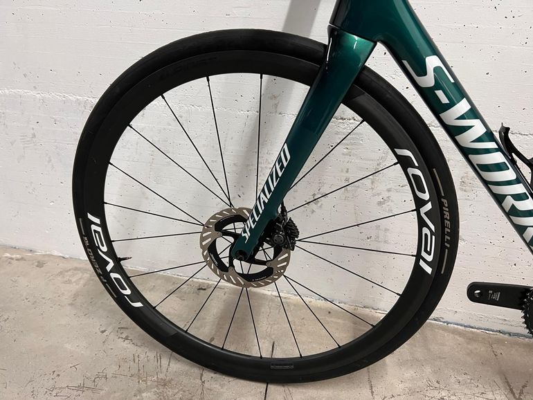 Used Specialized Tarmac SL8 2024 Road & Gravel, Green — image 15 of 18
