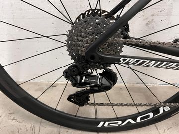 Used Specialized Tarmac SL8 2024 Road & Gravel, Green — image 4 of 18