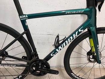 Used Specialized Tarmac SL8 2024 Road & Gravel, Green — image 5 of 18