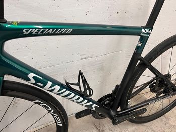 Used Specialized Tarmac SL8 2024 Road & Gravel, Green — image 16 of 18