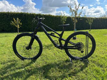 Used Canyon Torque 29 CF 7 2023 2023 Mountainbike, Black, 29 — image 9 of 9