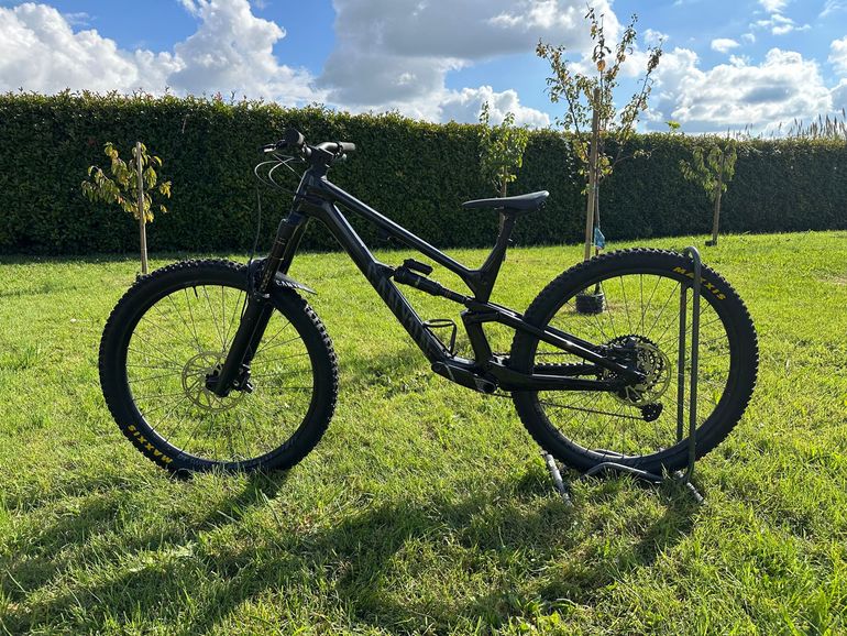 Used Canyon Torque 29 CF 7 2023 2023 Mountainbike, Black, 29 — image 9 of 9