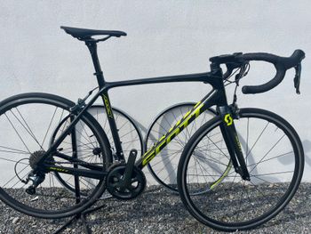 Used Scott Addict 30 2018 2018 Road & Gravel