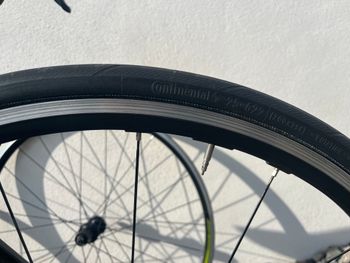 Used Scott Addict 30 2018 2018 Road & Gravel, Black — image 13 of 18