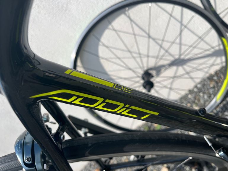 Used Scott Addict 30 2018 2018 Road & Gravel, Black — image 16 of 18