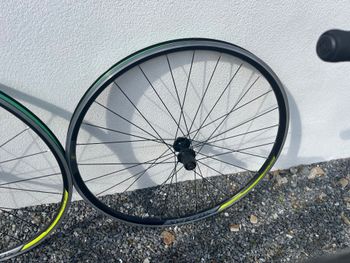 Used Scott Addict 30 2018 2018 Road & Gravel, Black — image 7 of 18