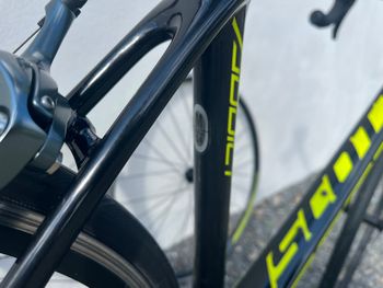 Used Scott Addict 30 2018 2018 Road & Gravel, Black — image 5 of 18