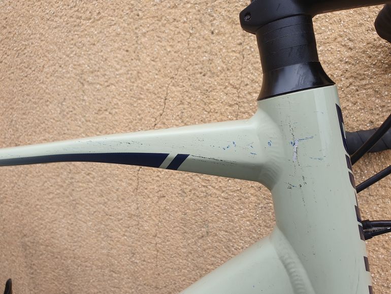 Used Giant Revolt 1 2021 2021 Road & Gravel, Green — image 3 of 9