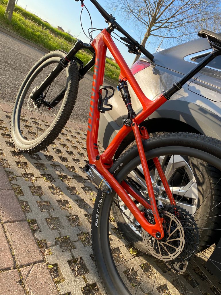Used Specialized Epic EVO Expert 2021 2021 Mountainbike, Orange, 29 — image 3 of 3