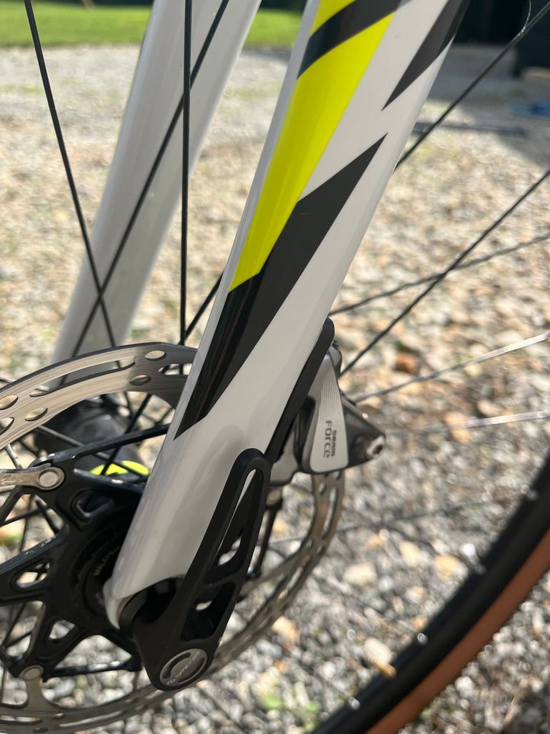 Used Scott Addict SRAM Force 2018 Road & Gravel, White — image 13 of 17