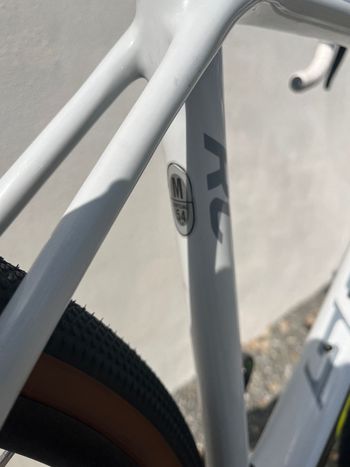 Used Scott Addict SRAM Force 2018 Road & Gravel, White — image 7 of 17