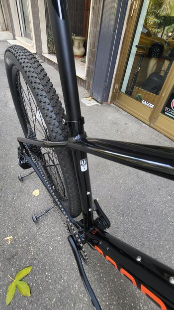 Used Mondraker CHRONO 2023 2023 Mountainbike, Black, 29 — image 7 of 7