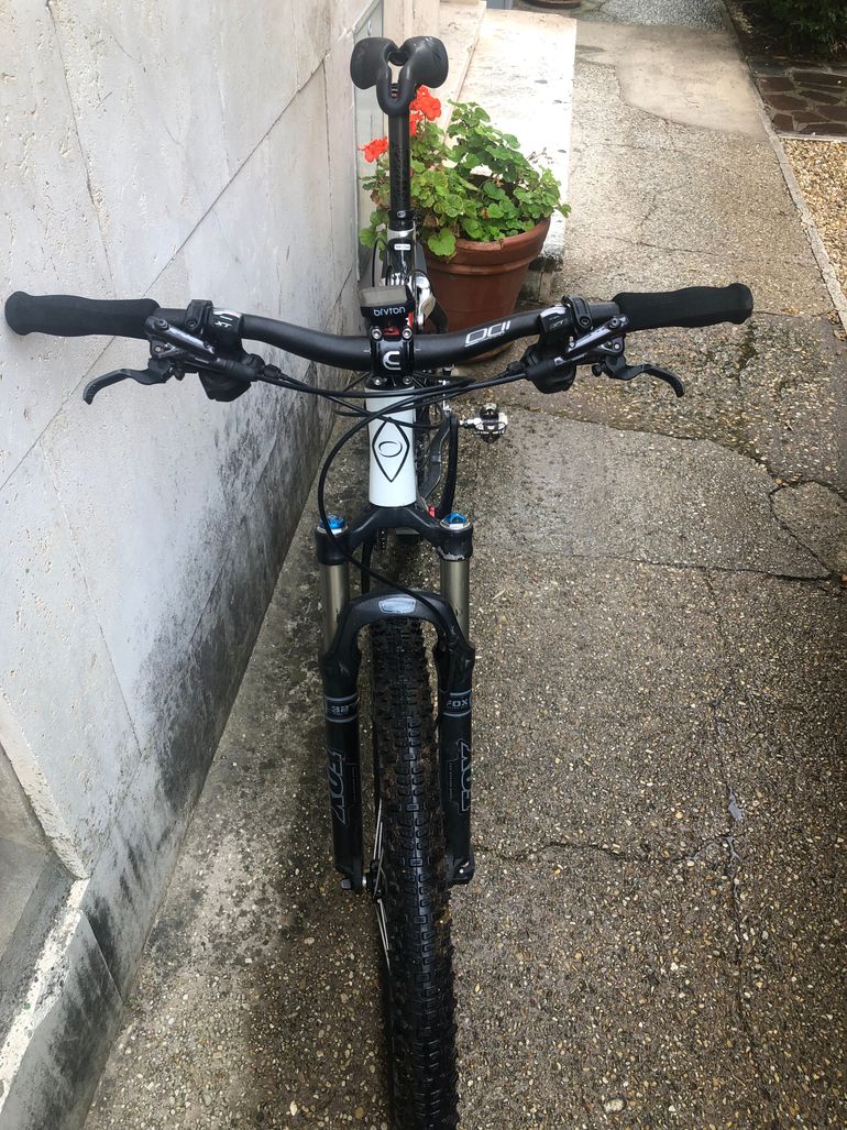 Used Orbea OIZ 26" 2010 2010 Mountainbike, White, 26 — image 6 of 7