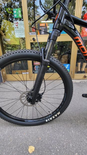 Used Mondraker CHRONO 2023 2023 Mountainbike, Black, 29 — image 4 of 4