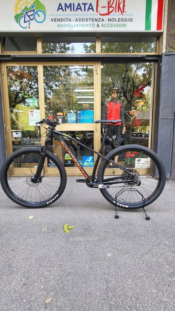 Used Mondraker CHRONO 2023 2023 Mountainbike, Black, 29 — image 2 of 5