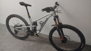 Used Propain Tyee 2024 2024 Mountainbike, Light Gray — image 1 of 7
