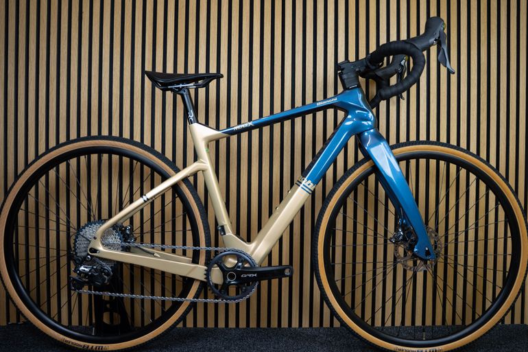 Bianchi Arcadex GRX 810 2022 2022