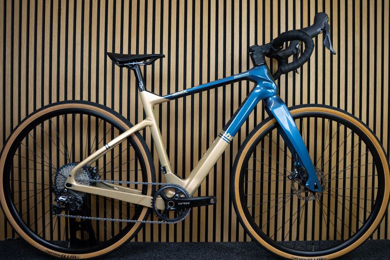 Używany Bianchi Arcadex - GRX 810 2022 2022 Road & Gravel — zdjęcie 1 z 10