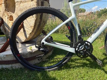 Used Cervélo Áspero GRX RX820 2024 2024 Road & Gravel, White — image 2 of 11
