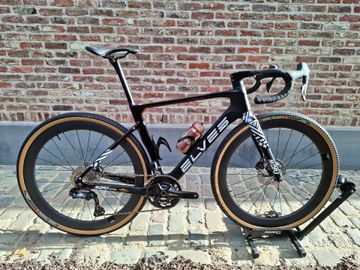 Used Elves Mori Aerox 2025 Road & Gravel, Black — image 1 of 8