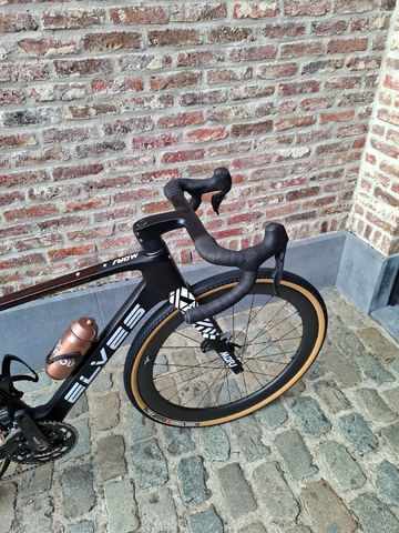 Used Elves Mori Aerox 2025 Road & Gravel, Black — image 5 of 8