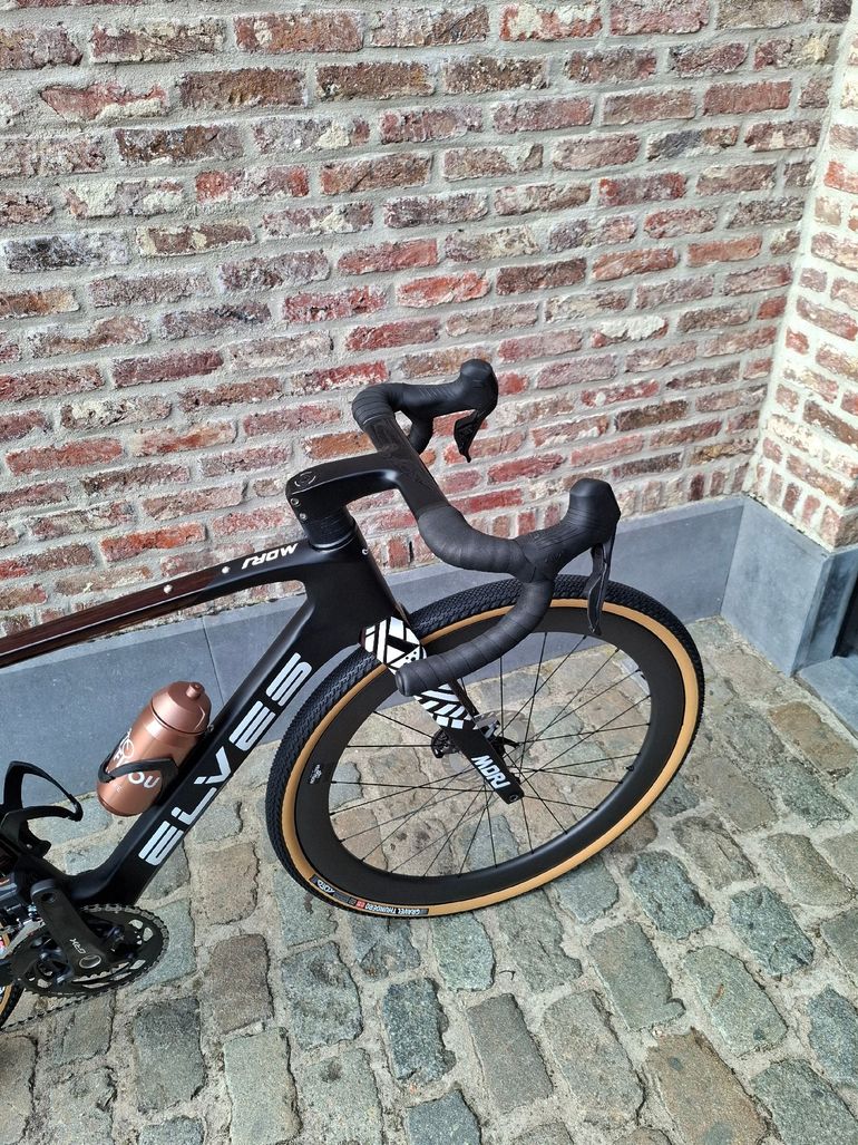 Used Elves Mori Aerox 2025 Road & Gravel, Black — image 5 of 8
