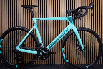 Used Bianchi Oltre Race 105 2023 2023 Road & Gravel