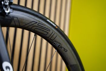 Used Giant Defy Advanced SL 0 2015 2015 Road & Gravel, Black — image 7 of 9
