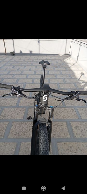 Used Scott Spark RC Team 2024 2024 Mountainbike, Black, 29 — image 3 of 6