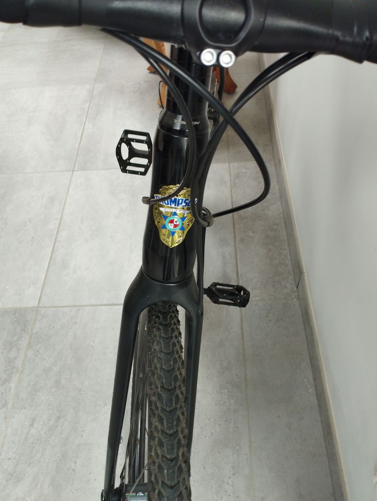 Used Thompson R9500 2022 Road & Gravel, Black — image 2 of 7