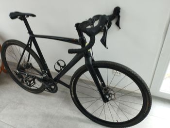 Used Thompson R9500 2022 Road & Gravel, Black — image 5 of 7