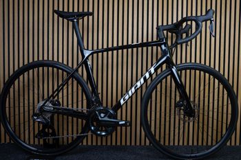 Used Giant TCR Advanced Pro Disc 0 Di2 2023 2023 Road & Gravel