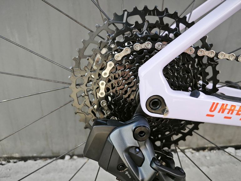 Used BMC Urs SRAM Red eTap AXS 2024 Road & Gravel, Purple — image 6 of 24