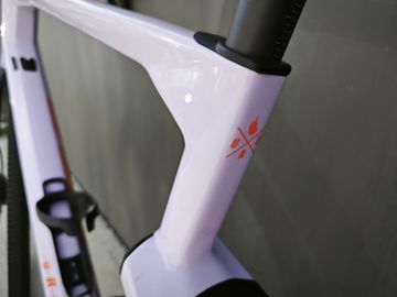Used BMC Urs SRAM Red eTap AXS 2024 Road & Gravel, Purple — image 22 of 24