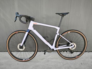 Used BMC Urs SRAM Red eTap AXS 2024 Road & Gravel, Purple — image 14 of 24