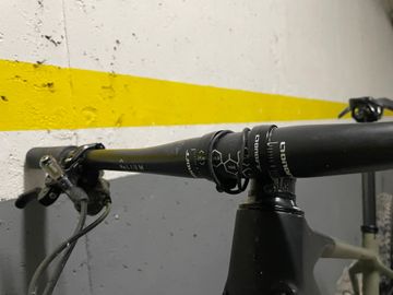 Used Orbea Alma Shimano Deore XT 2021 Mountainbike, Green — image 4 of 7