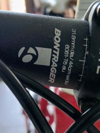 Used Trek Emonda 2019 Road & Gravel, Red — image 8 of 11