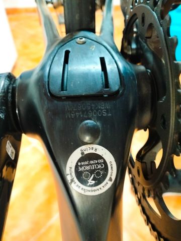 Used Bianchi Oltre XR.4 Super Record EPS 2017 2017 Road & Gravel, Green — image 7 of 8