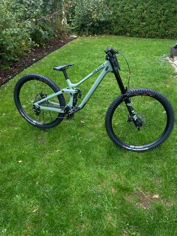 Scott Gambler 910 2021 2021 Mountainbike usato, Verde — immagine 2 di 11