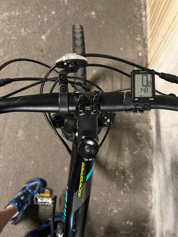 Used Specialized Rockhopper Sport 2024 2024 Mountainbike, Black, 27.5, 29 — image 4 of 9