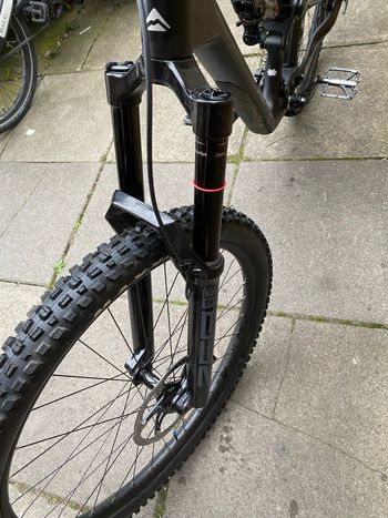 Used Merida ONE-SIXTY 6000 2024 2024 Mountainbike, Black, 27.5 — image 11 of 11
