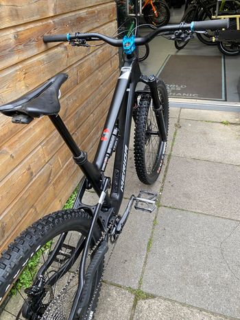 Used Merida ONE-SIXTY 6000 2024 2024 Mountainbike, Black, 27.5 — image 2 of 11