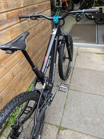 Used Merida ONE-SIXTY 6000 2024 2024 Mountainbike, Black, 27.5 — image 2 of 11