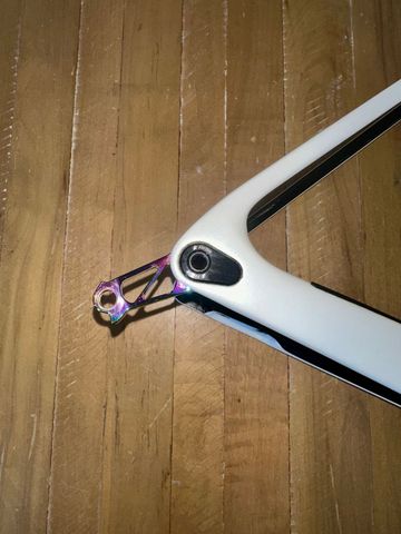 Used Factor OSTRO VAM - SRAM Red 2024 Frameset 2024 Road & Gravel, White — image 4 of 7