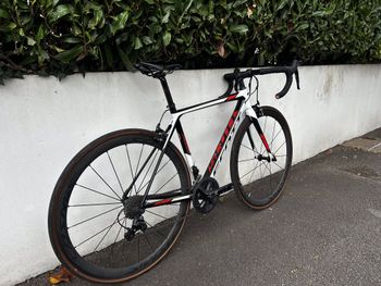 Used Scott Addict 30 2017 2017 Road & Gravel, White — image 3 of 3