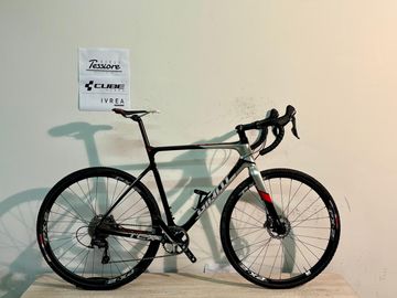 Used Giant TCX Advanced Pro 2 2016 2016 Road & Gravel, Light Gray — image 1 of 14
